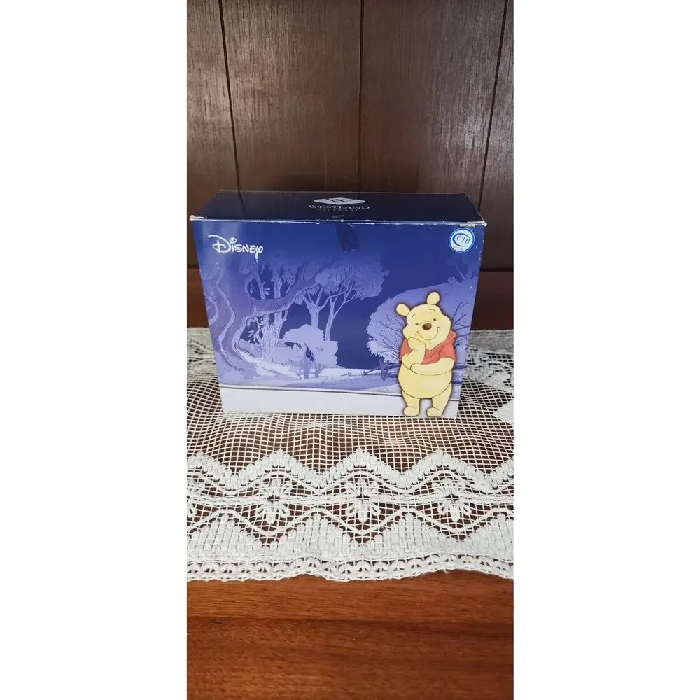Westland Giftware Collectible Tigger And Pooh Salt And Pepper Shakers